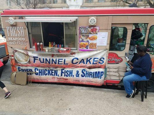 This was the food truck of choice for us on this day.