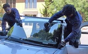 Windshield Replacement and Repair in Tucson, AZ call now!