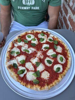 Margarita pizza