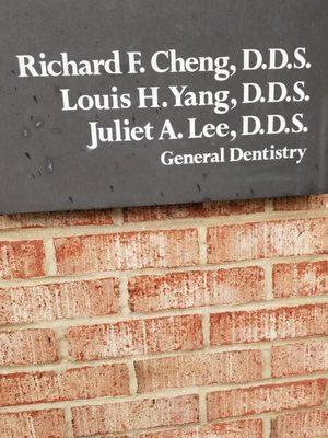 List of dentists at the office