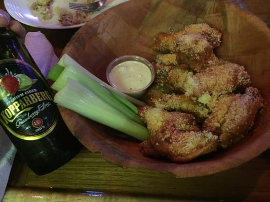 Hot garlic Parmesan wings