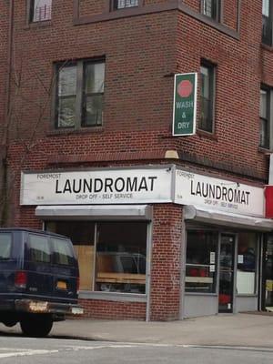 M & P Laundromat