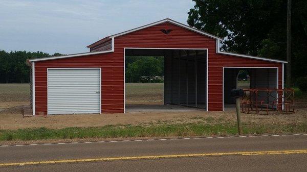 "Horse Barn" style