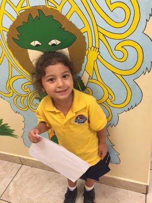 Mi niña feliz en The World Of Kids