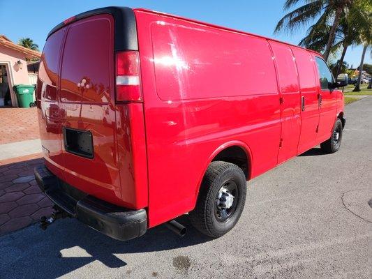 COMMERCIAL CARGO VANS FOR SALE