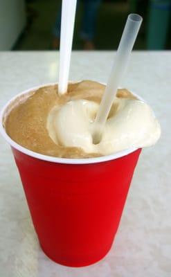 Root beer and ginger floats only 3.00$ beat the heat this summer.