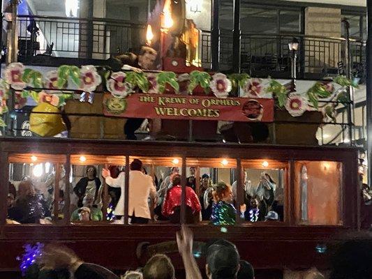 Krewe of Orpheus passing by