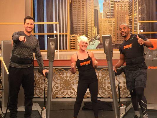 Sproing Trainer and former Chicago Bear Rashied Davis on Good Day Chicago!