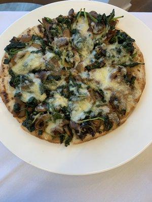 Spinach mushroom flatbread