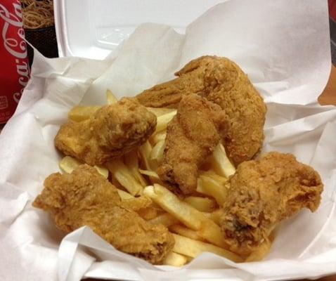 Chicken Wings & Fries Combo