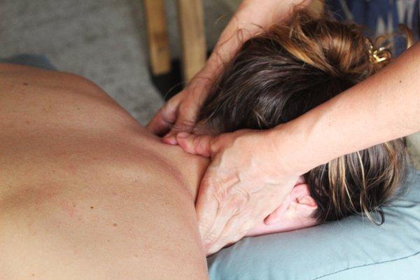 We customize each of our full 60, 90 or 120 minute massages to the individual.