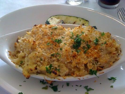 Crab mac n cheese