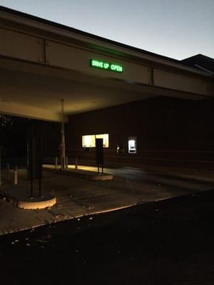 More pictures of the dark drive thru... Not a light was on at all!