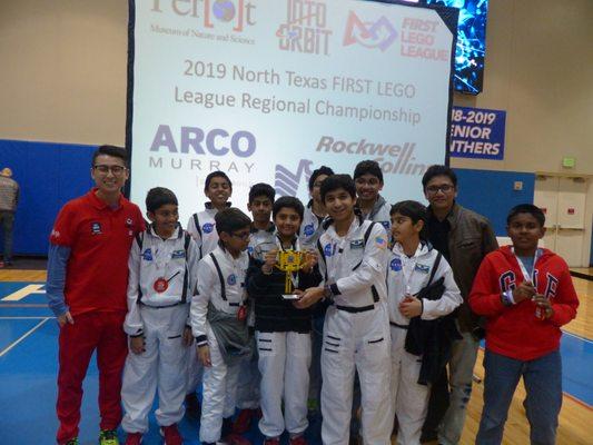 STEAM Irving FLL Team# ZOOM Bots won BEST Mechanical design award