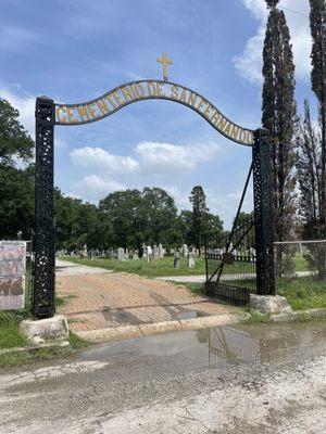 San Fernando Cemetery I