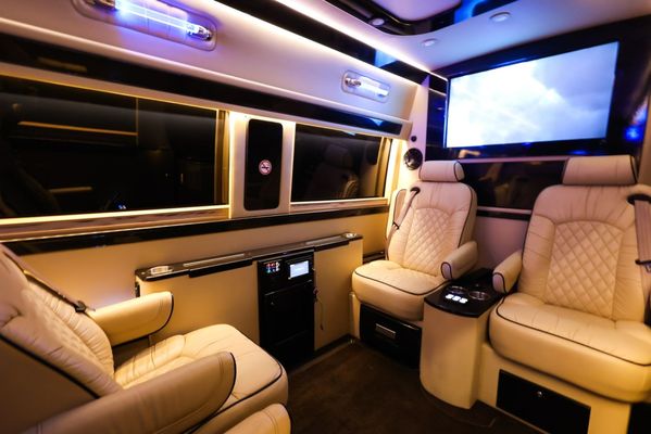 Luxury sprinter