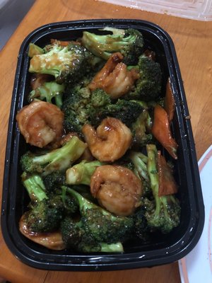 Shrimp and broccoli