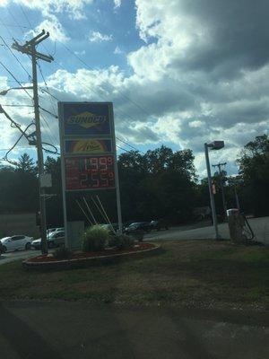 Abington Sunoco -- 336 Centre Avenue / Route 18, Junction of Plymouth Street, Abington         Sign