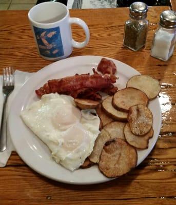 Breakfast Saturday and Sunday 8am - 11am