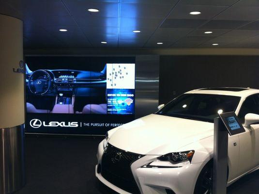 Video wall at Lexus lounge in Madison Square Garden.