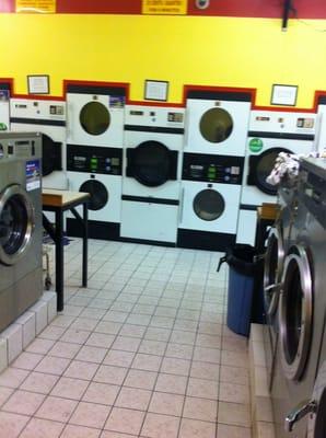 Tri City Laundromat