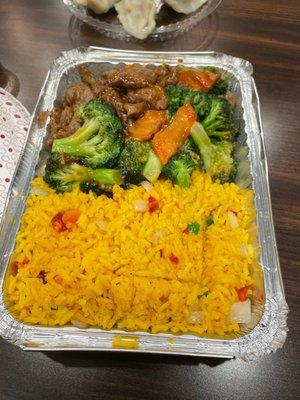 Fried rice and beef with broccoli