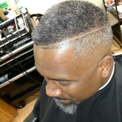 Even "Jeff" the Barber has his personal barber...follow me @DatDude704_757