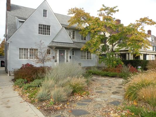 Xeriscape front yard of Cleveland Heights home designed