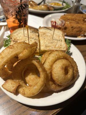 Turkey Sandwich Onion Rings