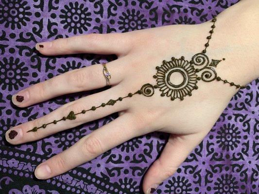 Henna, simple hand 2019. We have walk-up location open in the summer or you can book an appointment during the slower months. Email for info