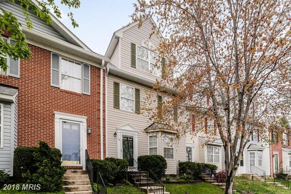 SOLD in Odenton! 124 Langdon Farm Circle, Odenton, MD 21113.  Call Eric Pakulla @ 410-884-REAL (7325) to buy or sell real estate!