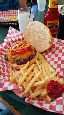 1/2lb burger with fries and a frosty rootbeer.  Ate every bite!