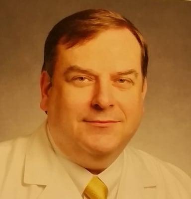 Dr. Richard Martin is a Vanderbilt School of Medicine graduate with 20+ years experience in internal medicine.