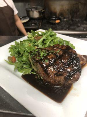 Top sirloin bordelaise sauce