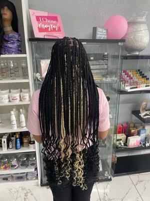 Knotless braids