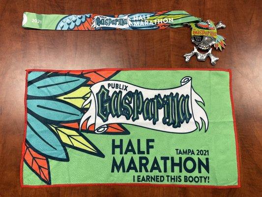 Half Marathon Race Medal & Towel 2021, Gasparilla Distance Classic Run Race, Tampa