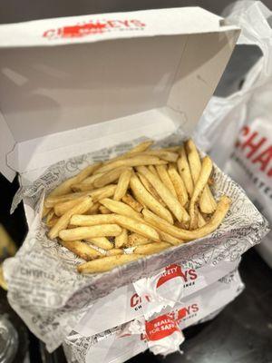 Large LOUISIANA CAJUN FRIES