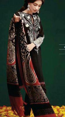 Pakistani khaddi suit size 36 and 38 available