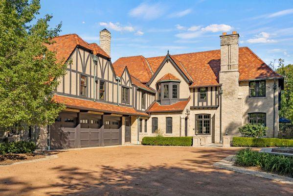 Luxury lakefront estate for sale overlooking Lake Michigan in Shorewood, WI