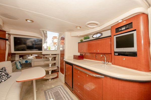 Searay-34 Kitchen