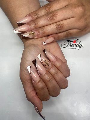 Trendy Nails Spa