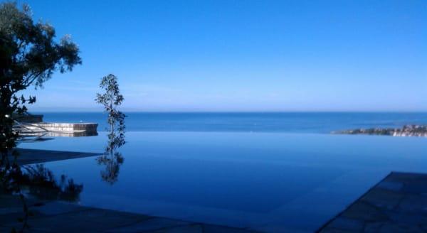 Pool Service in Crystal Cove