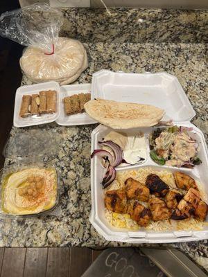 Shish Tawook, Pita, Humus, Baklava