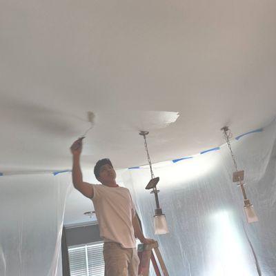 Nobody fixes CEILING drywall like "El Mago" The Magician