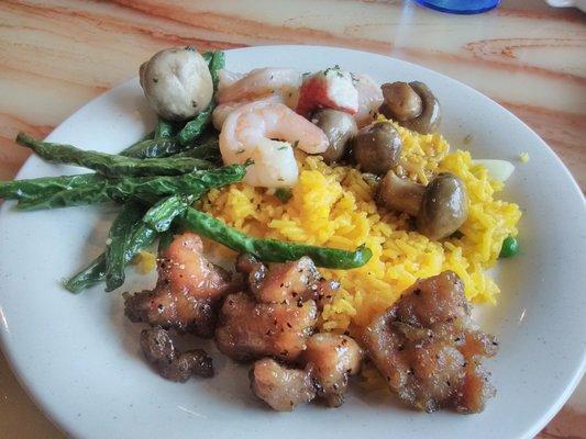 Green Bean, Fried Rice, Shrimp & Mushrooms