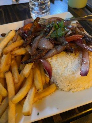 Lomo Saltado