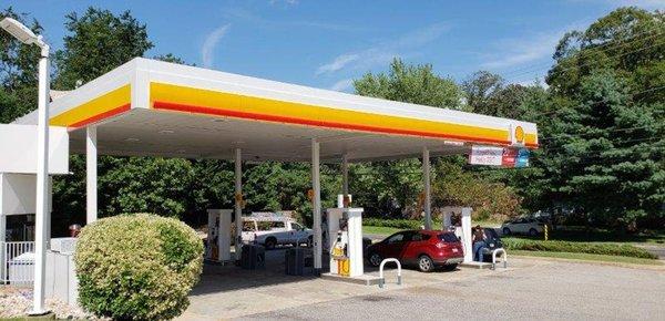 Grab gasoline at Shell located at400 North Queen Street, Littlestown, PA!