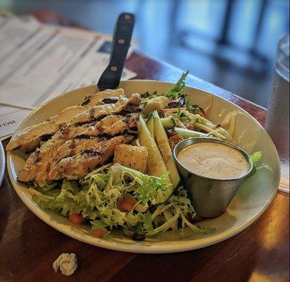 Delish salads with your axe throwing ?