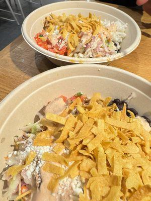 Bowls with carnitas and pollo