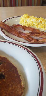 Wild Blueberry Sweet Cakes, bacon and eggs